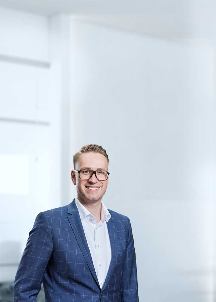 Sebastian Struck im Büro